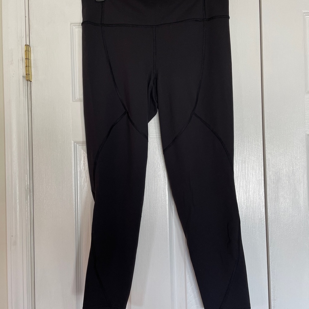 NWOT LULULEMON LEGGINGS SZ 12 BLACK INSEAM 24”🖤🖤